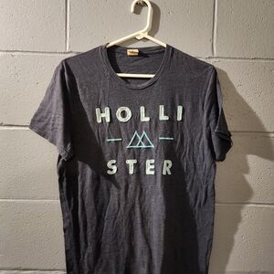 Hollister Charcoal Tee with Aqua Print